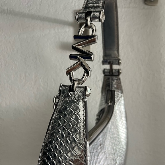 MICHAEL KORS Piper Small Metallic Snake Embossed Leather Shoulder Bag - Picture 4 of 6